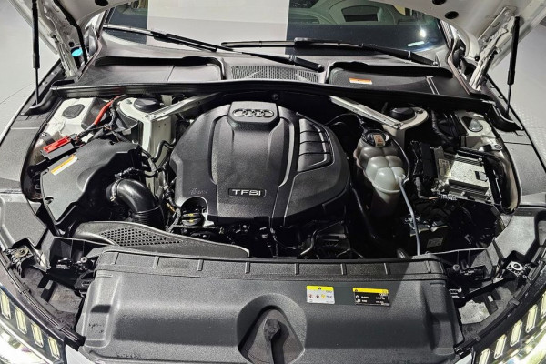 2021 Audi A4 с пробегом 77 172 км