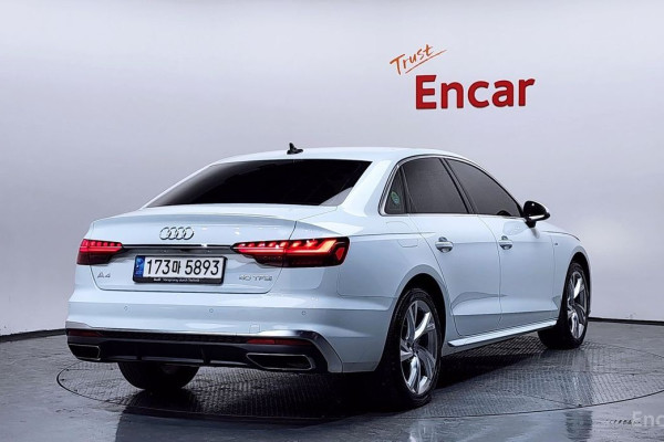 2021 Audi A4 с пробегом 41 890 км