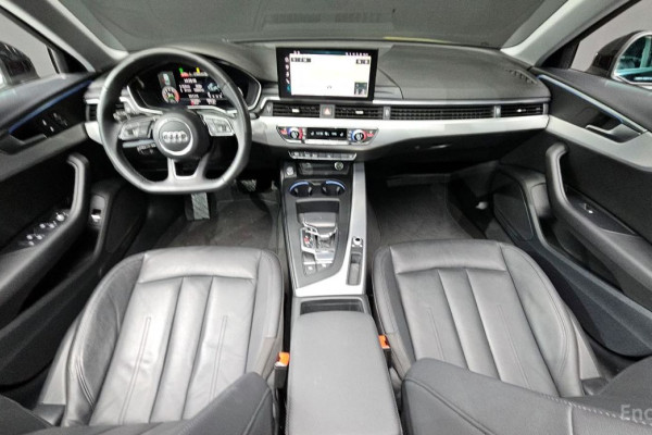 2023 Audi A4 с пробегом 121 259 км