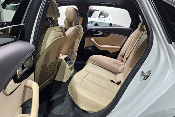 2021 Audi A4 с пробегом 77 172 км