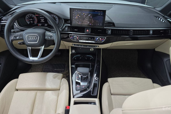 2021 Audi A4 с пробегом 16 165 км