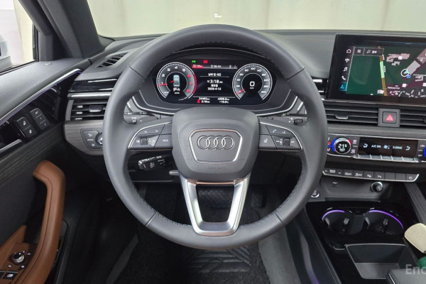 2023 Audi A4 с пробегом 24 405 км