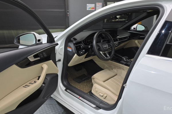 2021 Audi A4 с пробегом 16 165 км