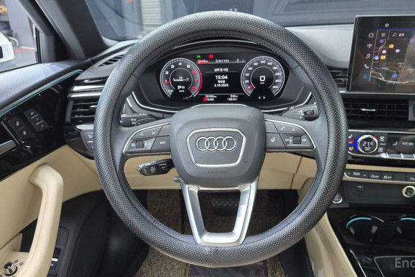 2021 Audi A4 с пробегом 16 165 км