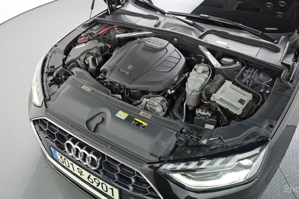 2021 Audi A4 с пробегом 62 678 км