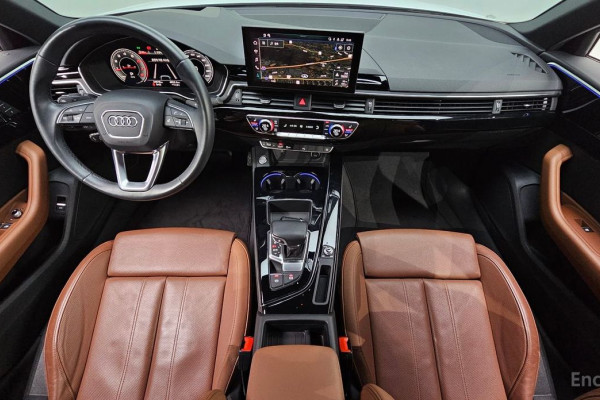 2021 Audi A4 с пробегом 34 679 км