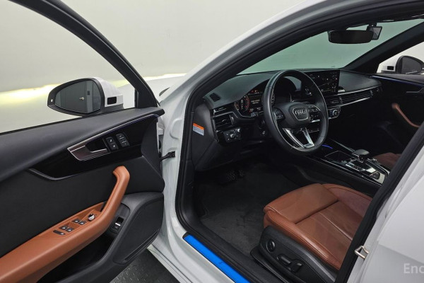 2021 Audi A4 с пробегом 34 679 км