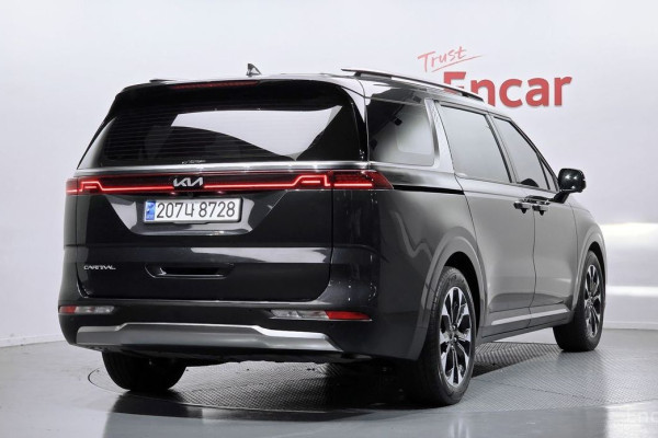 2023 Kia Carnival с пробегом 57 273 км