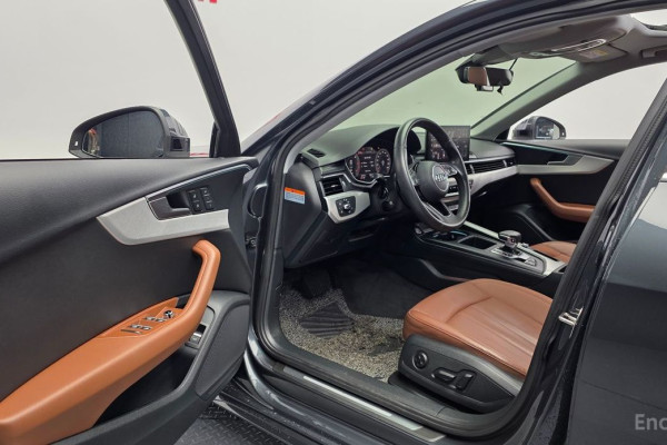 2021 Audi A4 с пробегом 64 712 км