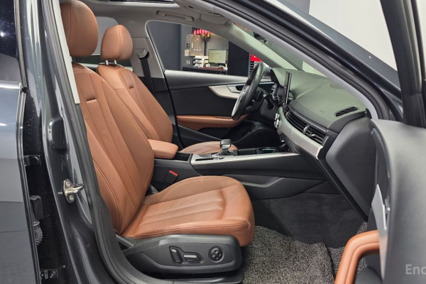 2021 Audi A4 с пробегом 64 712 км