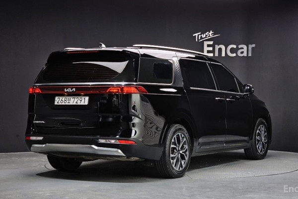 2022 Kia Carnival с пробегом 63 386 км