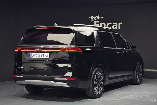 2022 Kia Carnival с пробегом 37 331 км