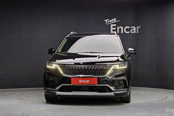 2022 Kia Carnival с пробегом 63 386 км