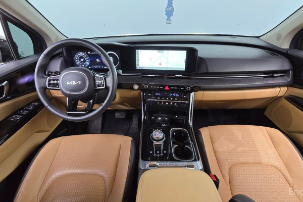 2023 Kia Carnival с пробегом 67 706 км