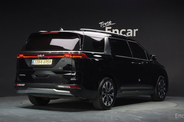 2022 Kia Carnival с пробегом 45 393 км