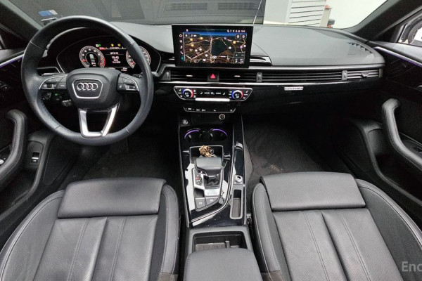 2021 Audi A4 с пробегом 29 879 км