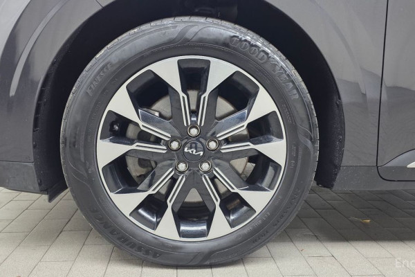 2022 Kia Carnival с пробегом 39 482 км