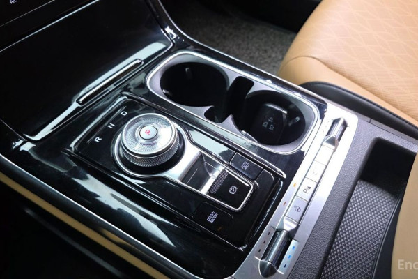 2022 Kia Carnival с пробегом 120 800 км