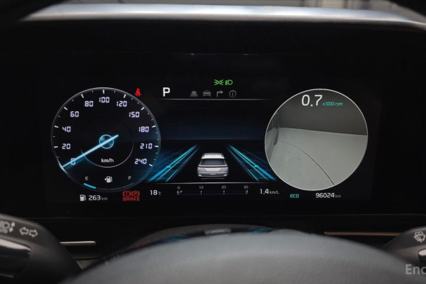 2023 Kia Carnival с пробегом 96 024 км