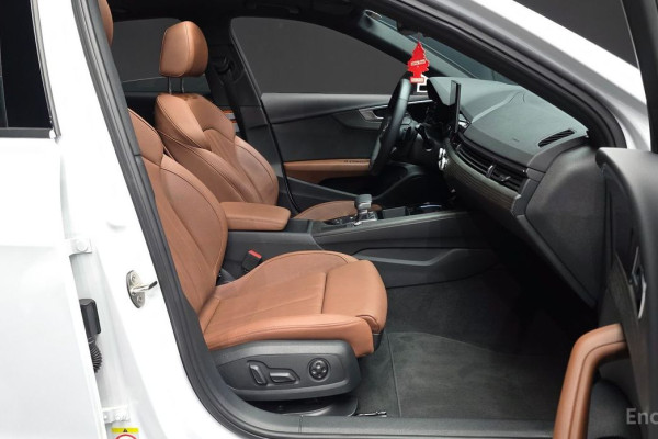 2023 Audi A4 с пробегом 14 421 км