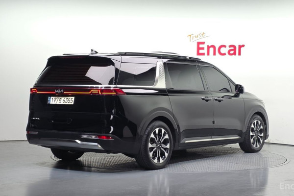 2022 Kia Carnival с пробегом 96 517 км