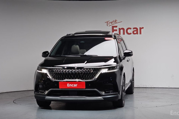2023 Kia Carnival с пробегом 62 923 км