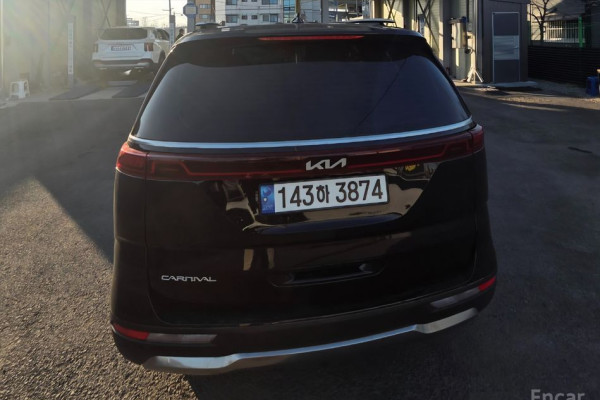 2023 Kia Carnival с пробегом 34 023 км