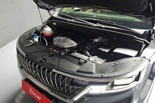 2022 Kia Carnival с пробегом 37 331 км