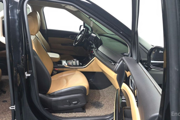 2022 Kia Carnival с пробегом 116 838 км