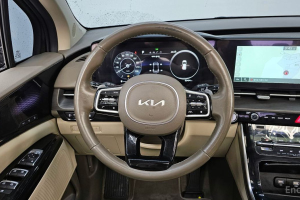 2022 Kia Carnival с пробегом 62 404 км