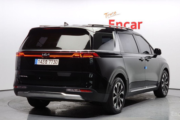 2021 Kia Carnival с пробегом 56 281 км