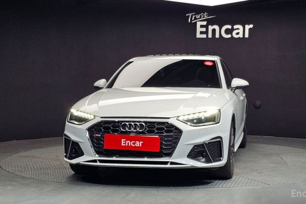 2022 Audi A4 с пробегом 57 811 км