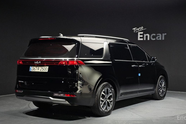 2023 Kia Carnival с пробегом 100 569 км