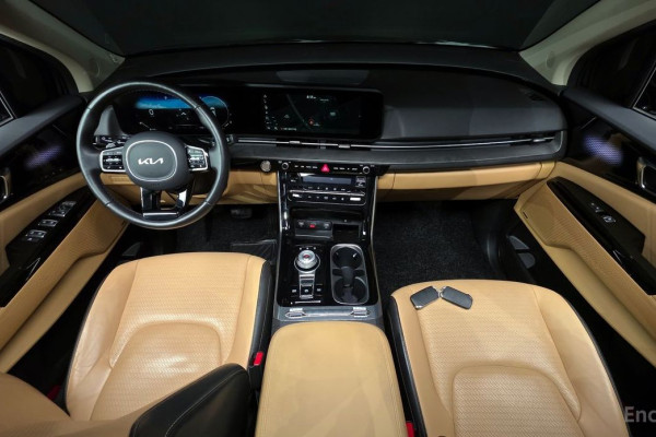2022 Kia Carnival с пробегом 45 393 км