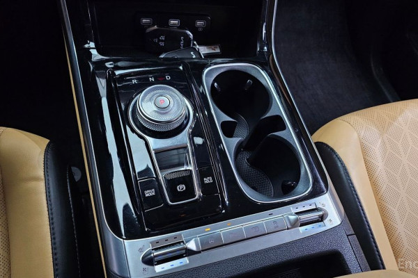 2022 Kia Carnival с пробегом 63 386 км