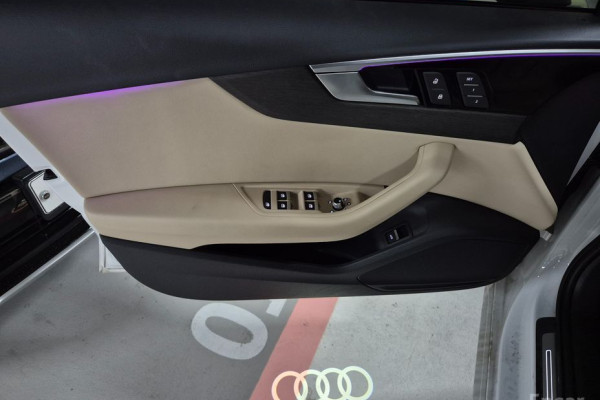 2023 Audi A4 с пробегом 25 527 км