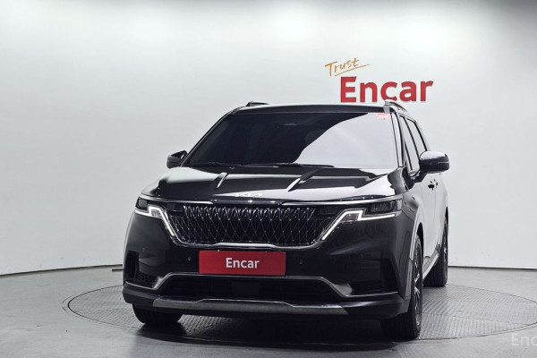 2023 Kia Carnival с пробегом 44 570 км