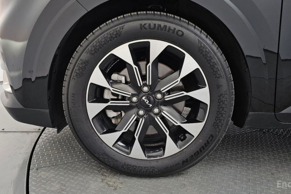 2023 Kia Carnival с пробегом 105 264 км