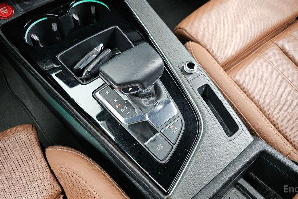 2022 Audi A4 с пробегом 57 811 км