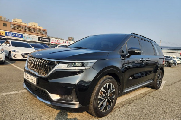 2022 Kia Carnival с пробегом 71 000 км