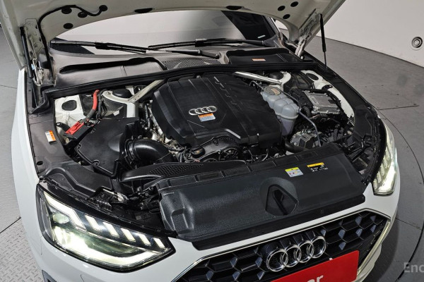 2021 Audi A4 с пробегом 20 889 км