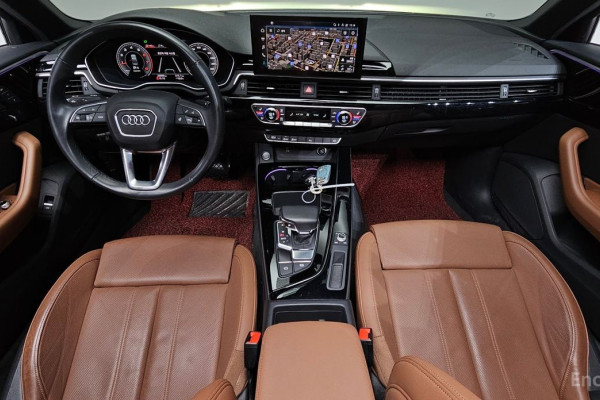 2021 Audi A4 с пробегом 20 889 км