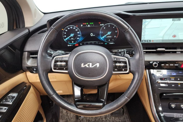 2022 Kia Carnival с пробегом 110 447 км