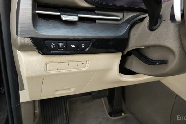 2022 Kia Carnival с пробегом 62 404 км