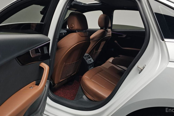 2021 Audi A4 с пробегом 20 889 км