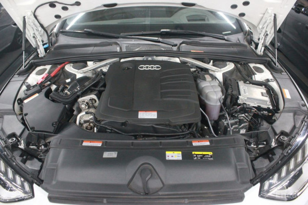 2023 Audi A4 с пробегом 19 990 км