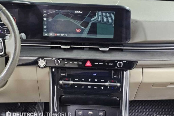 2023 Kia Carnival с пробегом 34 023 км