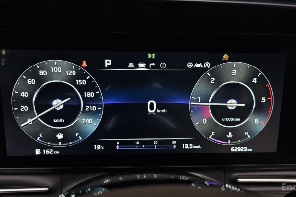 2023 Kia Carnival с пробегом 62 923 км