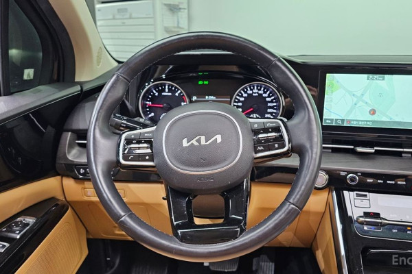 2023 Kia Carnival с пробегом 92 407 км