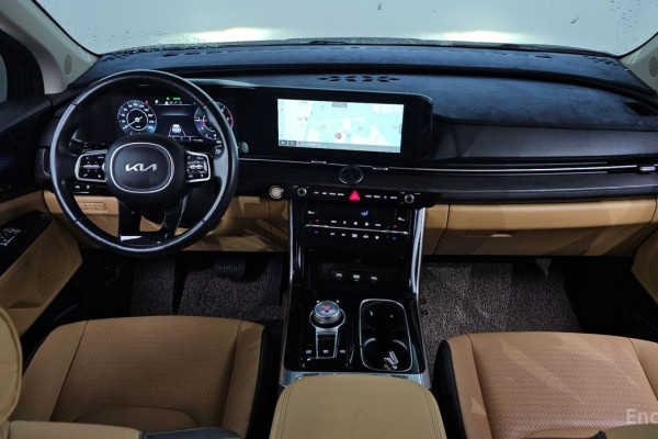 2022 Kia Carnival с пробегом 57 829 км